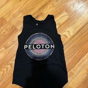 Black peloton tank